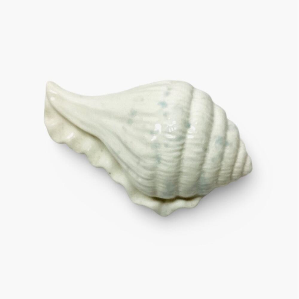 Ceramic Shell Home Decor - Picture 2 of 4